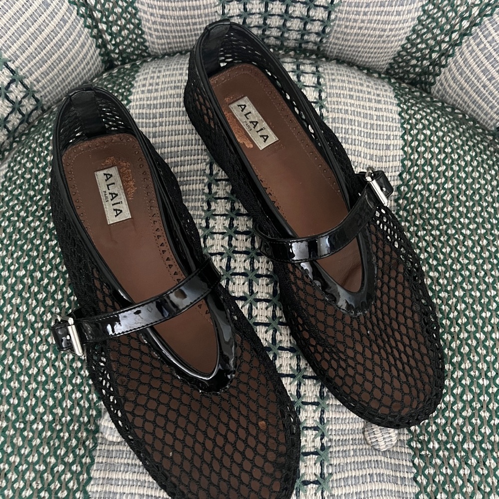 Alaia black patent leather  mesh flats